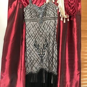 Gorgeous!! Sue Wong formal beaded flapper dress